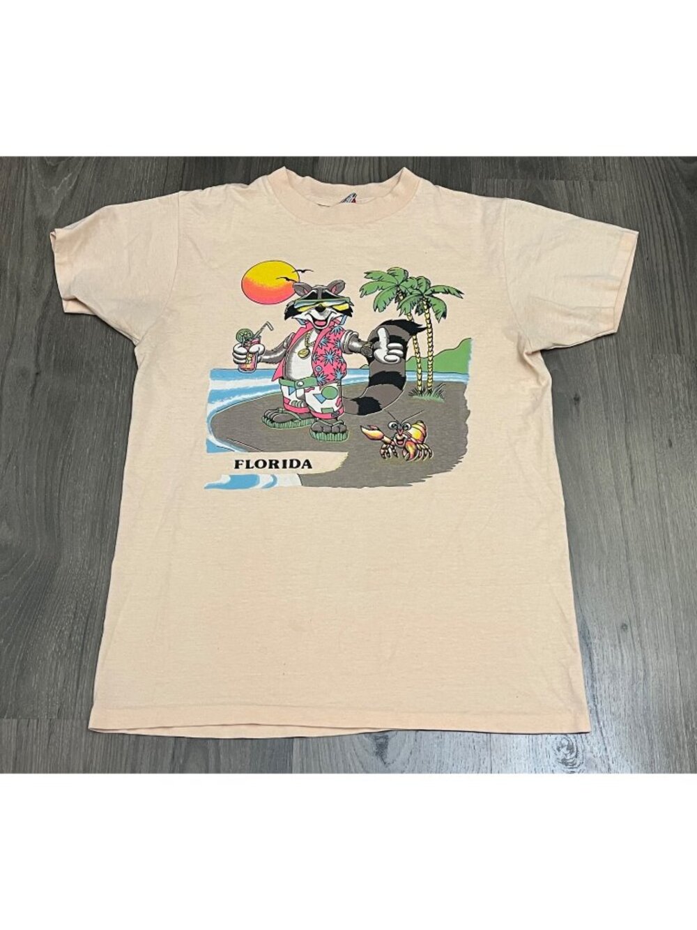 Vintage Florida Graphic T Shirt 80s 90s Medium Palm Tree Beach Raccoon